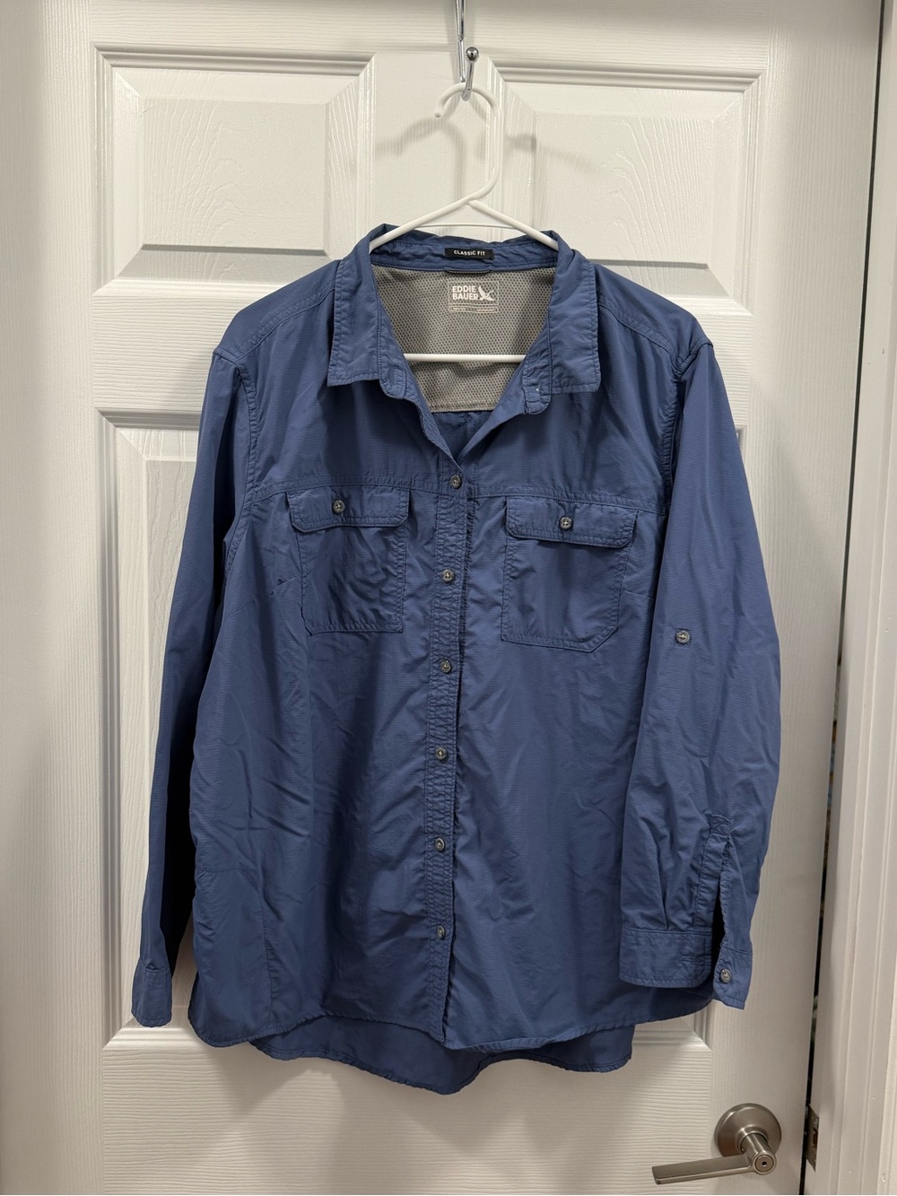 Eddie Bauer Women’s Blue Long-Sleeve Outdoor Button-Up Shirt size XXL
